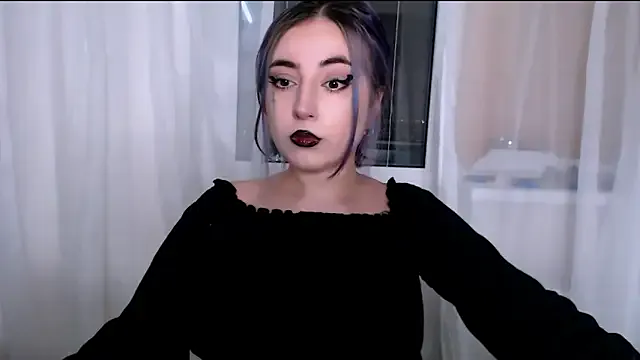 purplewitch on StripChat