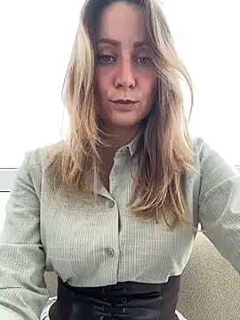 Puzdosia on StripChat