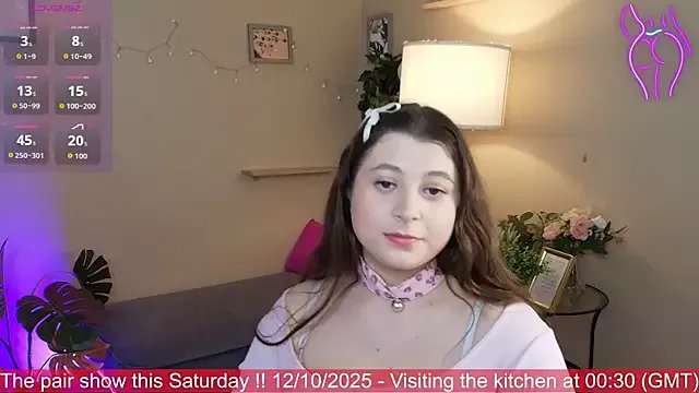 Queen_Michelle_ on StripChat 