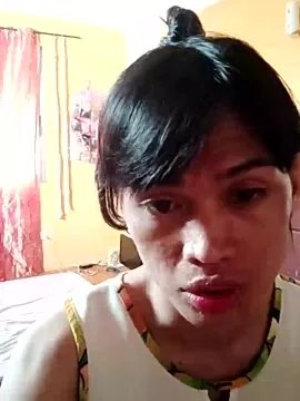 QueenSoreal on StripChat 