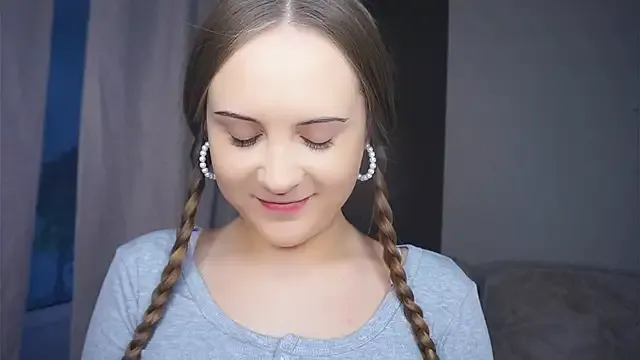 QuennaCoote on StripChat