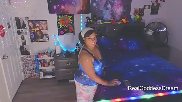 realgoddessdream on StripChat