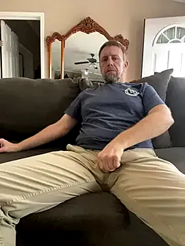 Realybigdill on StripChat