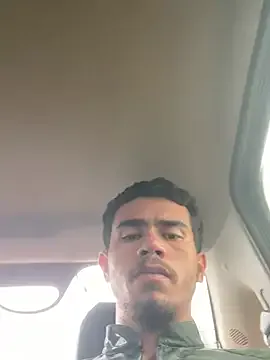 reipromiscuo01 on StripChat