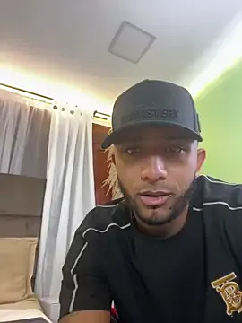 Robin_Rief on StripChat