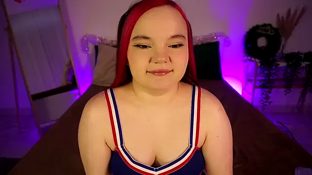 Rose_Luvv on StripChat