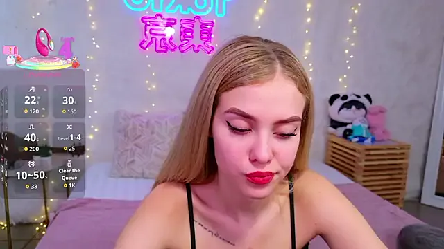 Rose_Masson on StripChat