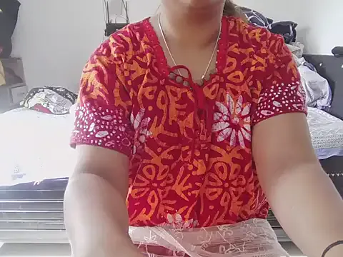 Rushali_69 on StripChat