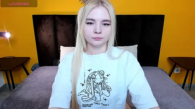 RuthBryant on StripChat