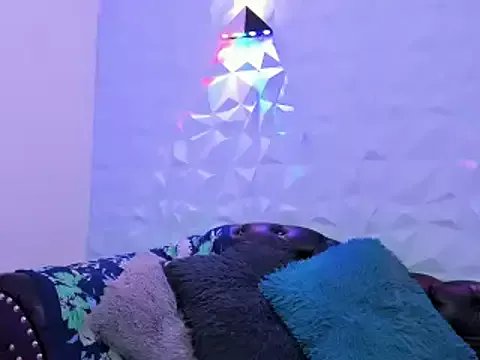 SabinaDeluxe_cg on StripChat