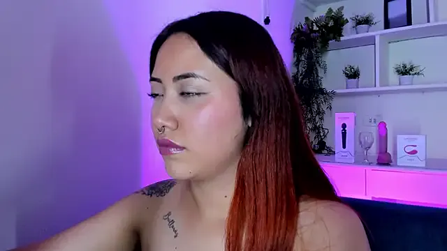 Saelivrae on StripChat