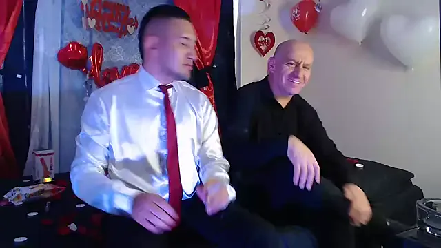 Saenz_LotusTemp — An Explosive Couple 