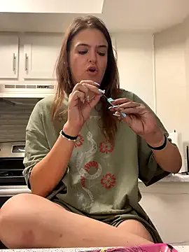 SafeinouterSpace on StripChat