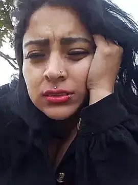 Sarah917 on StripChat