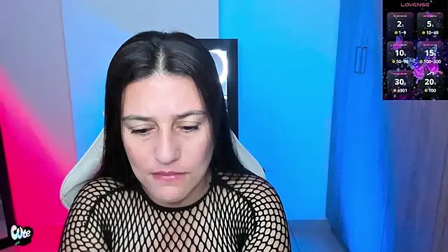 Saskyaa on StripChat 