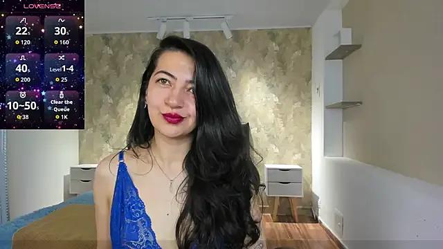 Saya_Amaretto1 on StripChat 