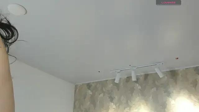 Saya_Amaretto1 on StripChat 