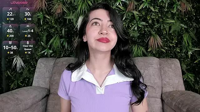 Saya_Amaretto1 on StripChat 