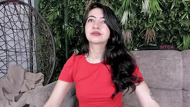 Saya_Amaretto1 on StripChat 