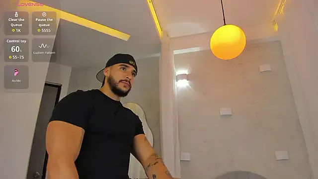 Scottfishcer1 on StripChat