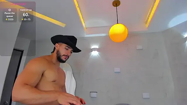 Scottfishcer1 on StripChat