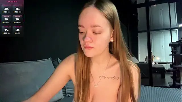 SecretGerl_baby2007 — Make my butt red