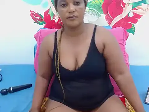 SexyEbony37X on StripChat