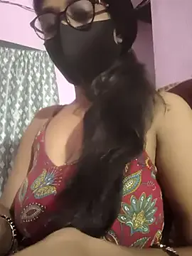 sexykrisha on StripChat