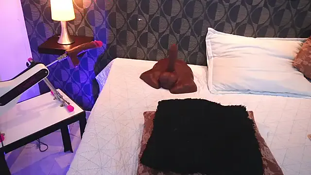 SharomRoss on StripChat