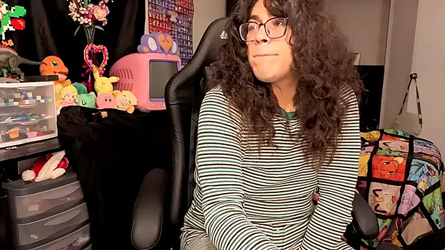 ShinyCherub on StripChat