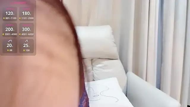 shishi_baby on StripChat 