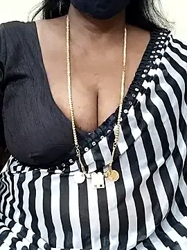 shobini on StripChat