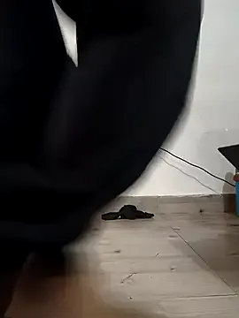 Shreya_kavya on StripChat