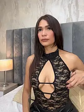 SofiaRivero — OIL ASS