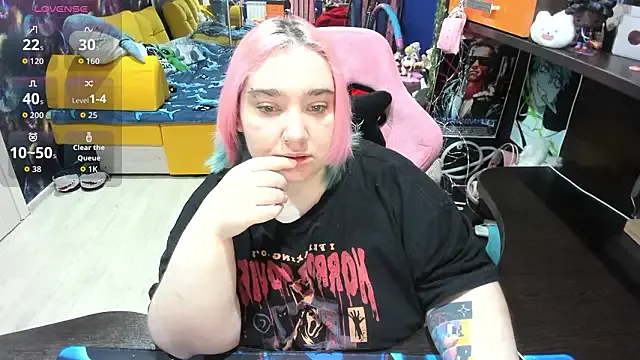 Softie_Sofy on StripChat