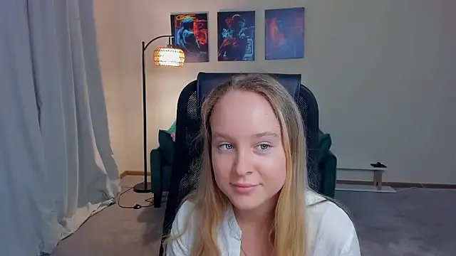 SoonMoor on StripChat