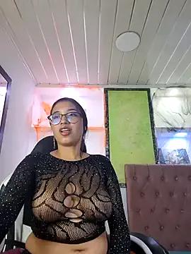 susan_mooree on StripChat 
