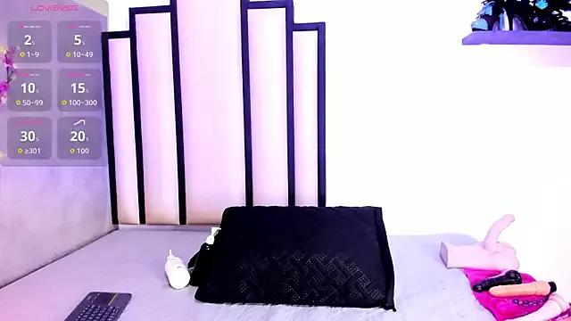 SussanMilf_ on StripChat 