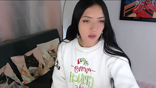 Suzanne_abbey on StripChat