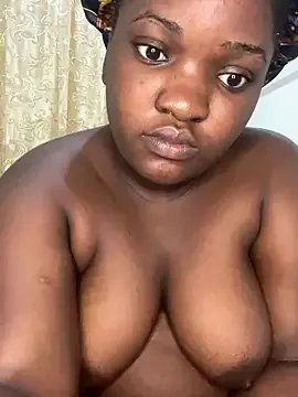 sweet18creamybigpussy on StripChat