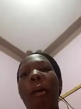 sweet_zara01 on StripChat 