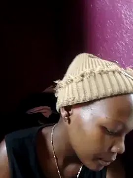 sweet_zara01 on StripChat 