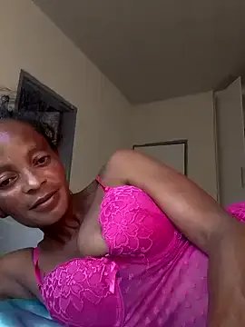 sweets_80 on StripChat 