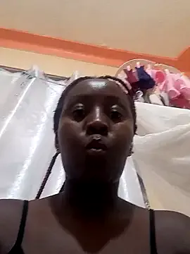 Swit_virgin22 on StripChat