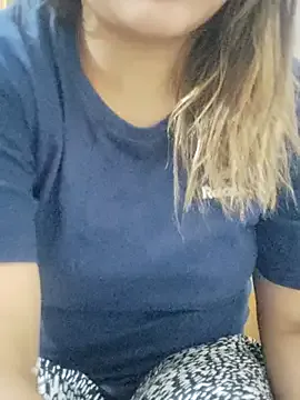 Tanha18 on StripChat