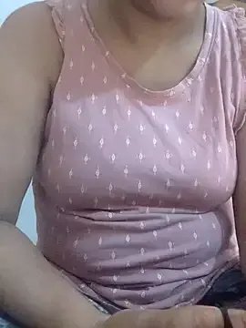 Tanha18 on StripChat