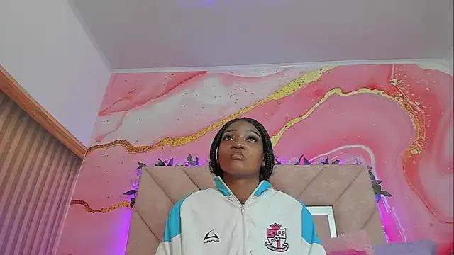 Taylor_oriana_ on StripChat