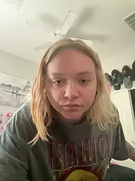 tayweird on StripChat