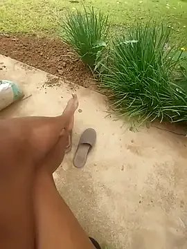 TheeRealShow on StripChat