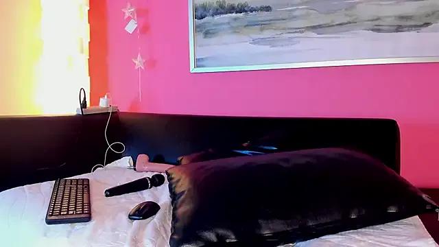 Tiffanysurez_ on StripChat 